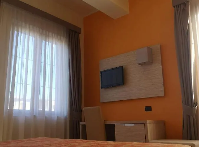 Denise 3* Bovalino Marina